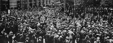 GFX_news_event_gathering_protest